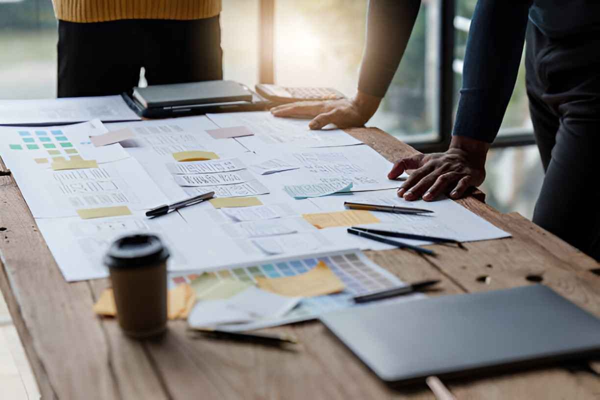Decoding Retail Understanding the Role of Symbol Retailers