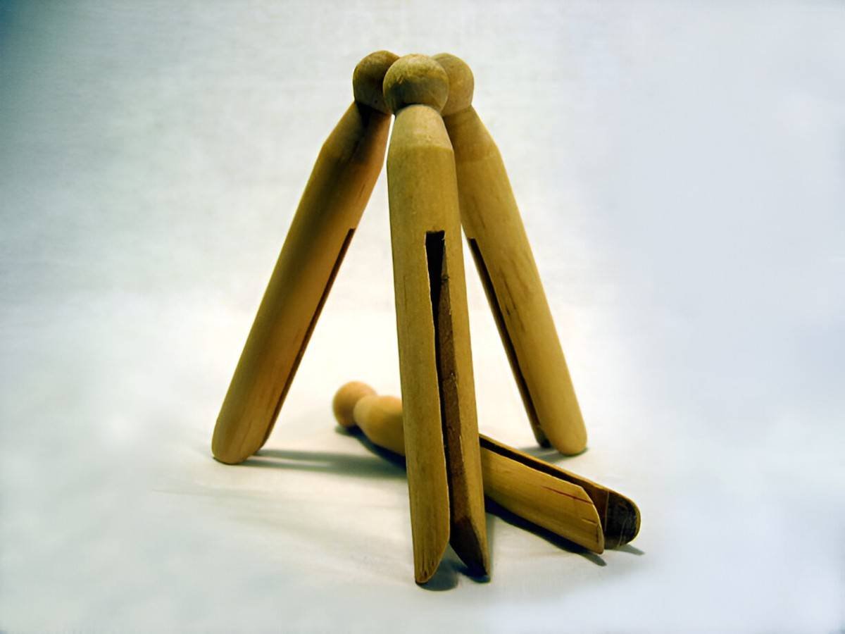 Sliding Peg