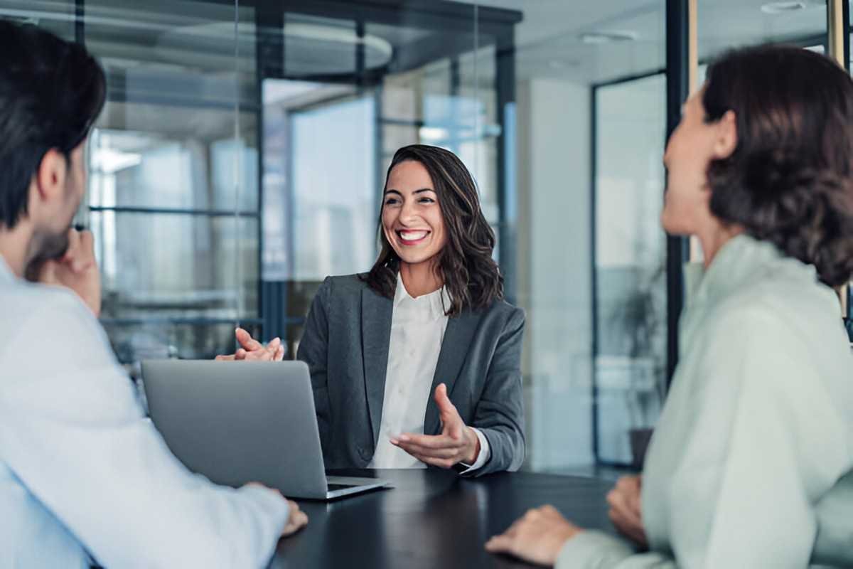 Understanding Opinion Leaders A Comprehensive Guide for Beginners