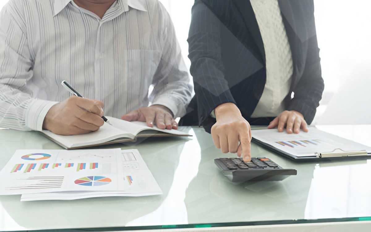 Jobbing Backward in Financial Management
