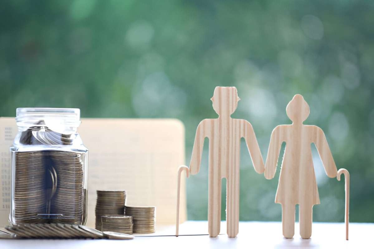 Joint-Life and Last-Survivor Annuities