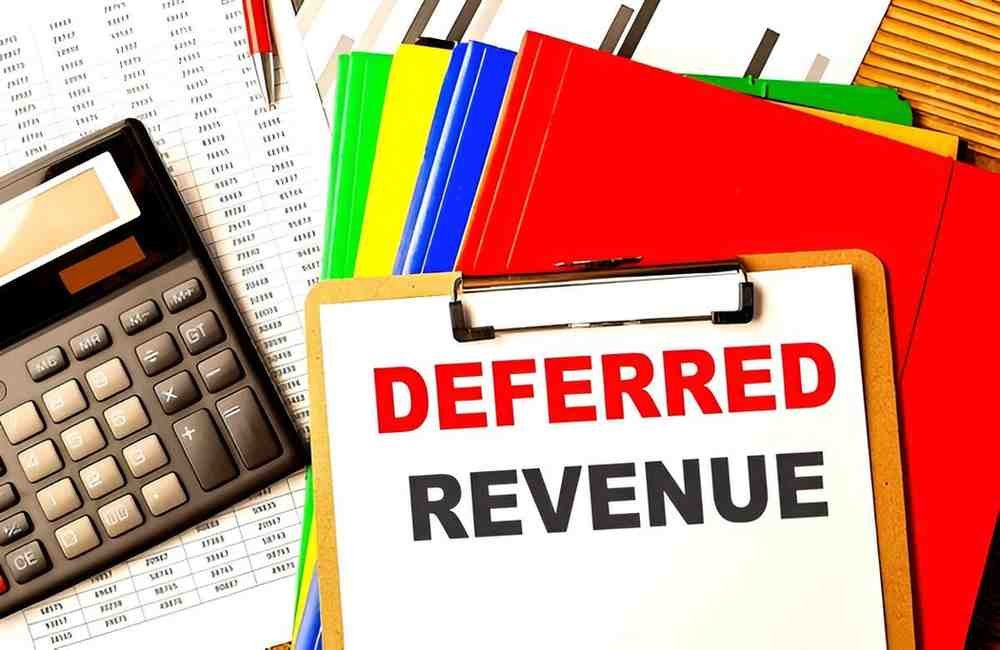 Understanding Deferred Income Definition, Examples, and Importance