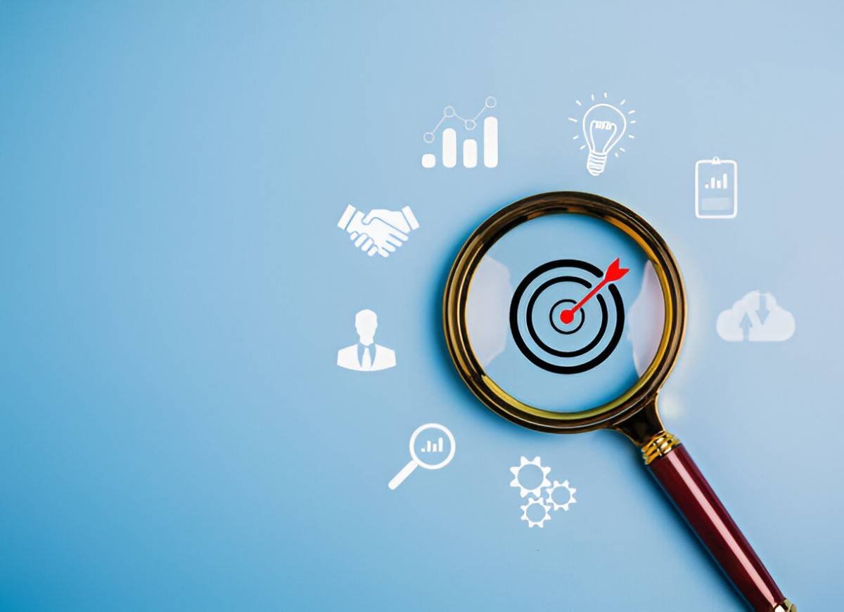 Understanding Focused Strategy Definition, Benefits, and Examples
