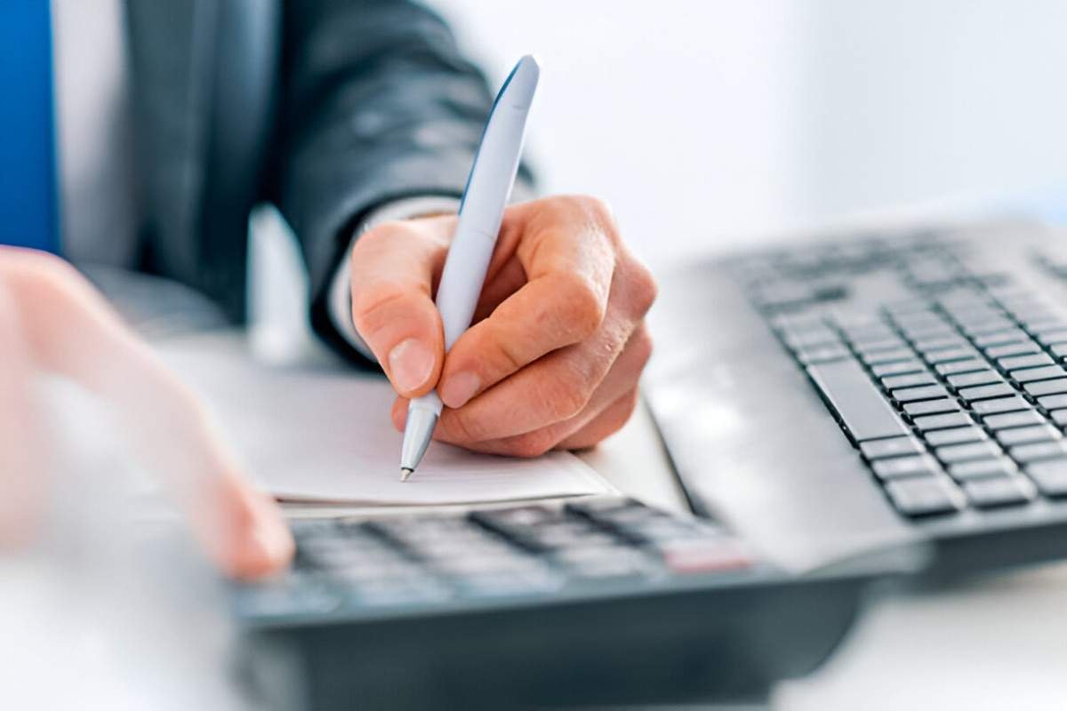 Understanding the Term List Price in Sales and Marketing