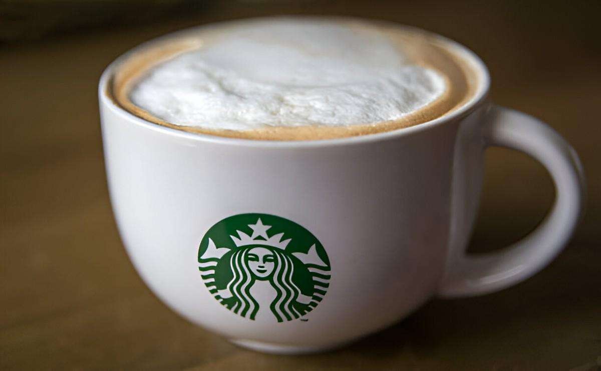 10 Simple Ways to Save Money at Starbucks