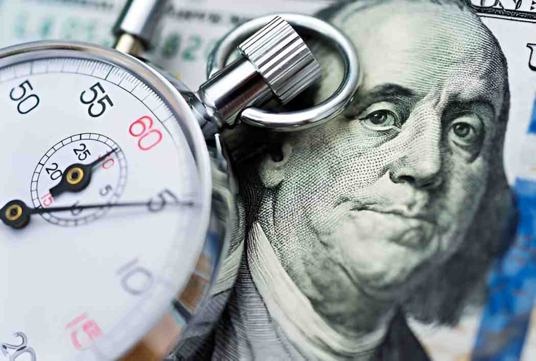 How Much Does $50 an Hour Equal in a Year After Taxes