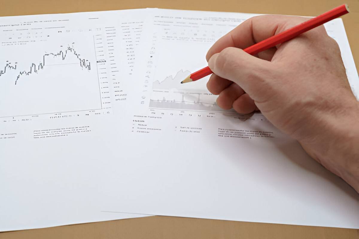 Investment Diversification and Risk Reduction Theory A Comprehensive Guide