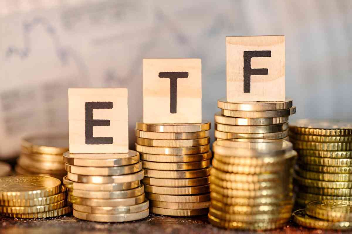 100 in mutual funds or etf