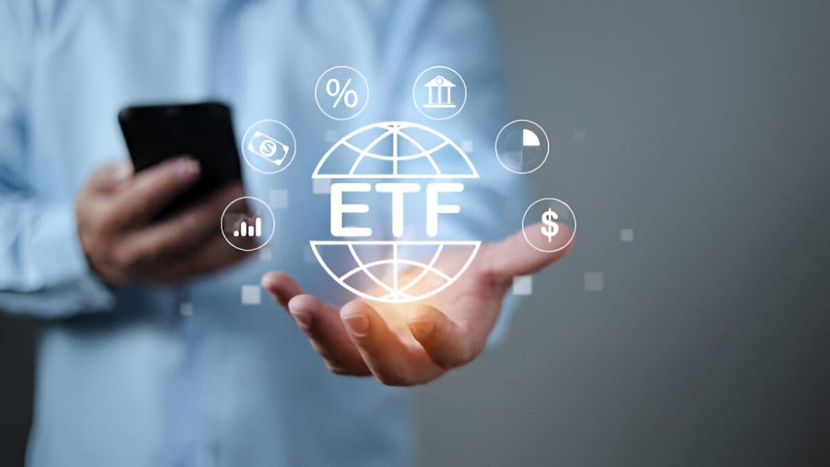 500 index mutual fund or etf