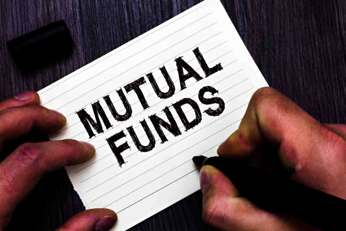 a mutual fund breakpoint occurs when