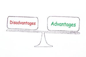 advantages and disadvantages of close ended mutual funds