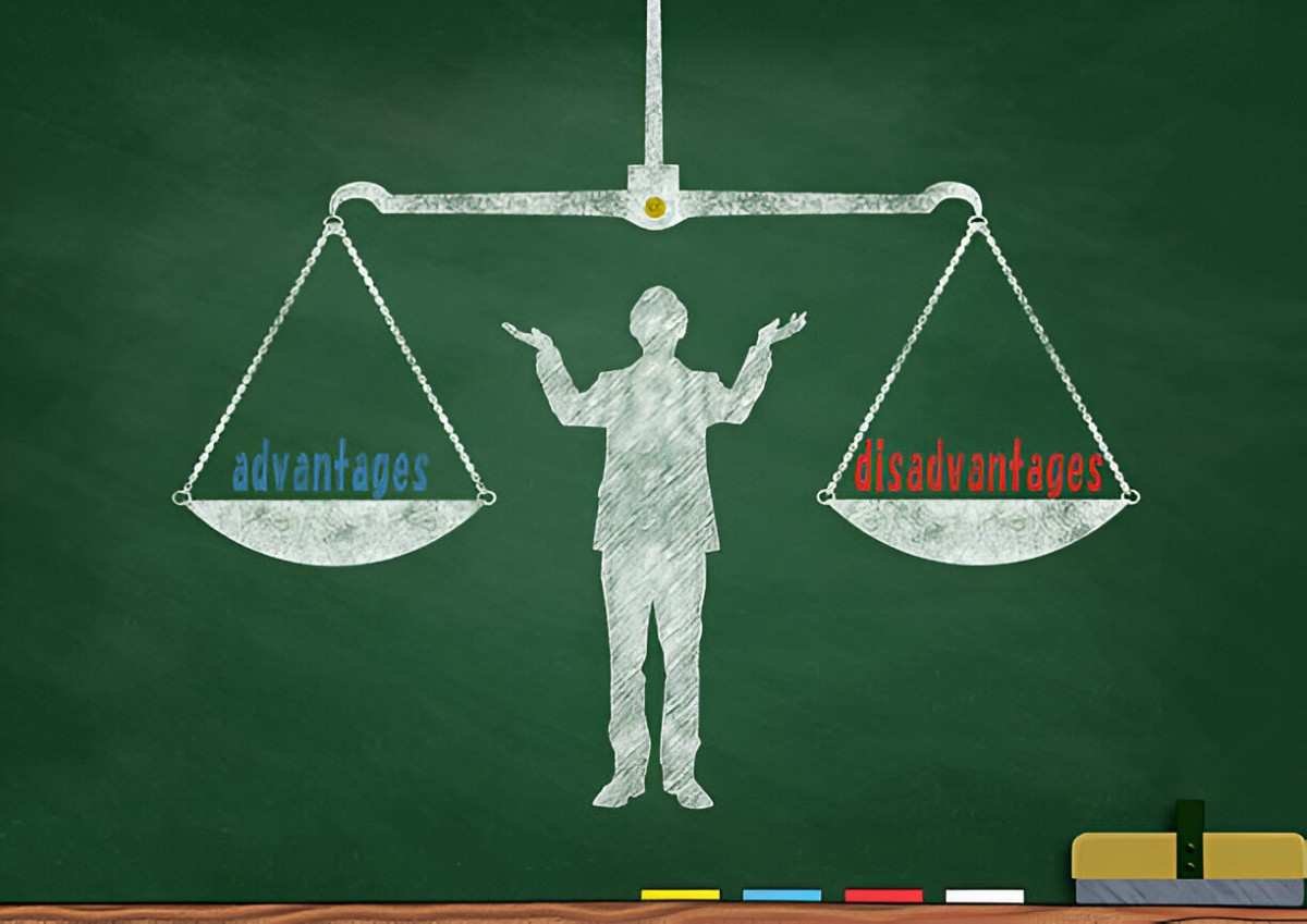 advantages and disadvantages of equity mutual funds