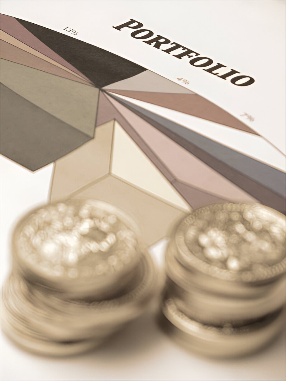 Building Portfolios with Balanced Mutual Funds