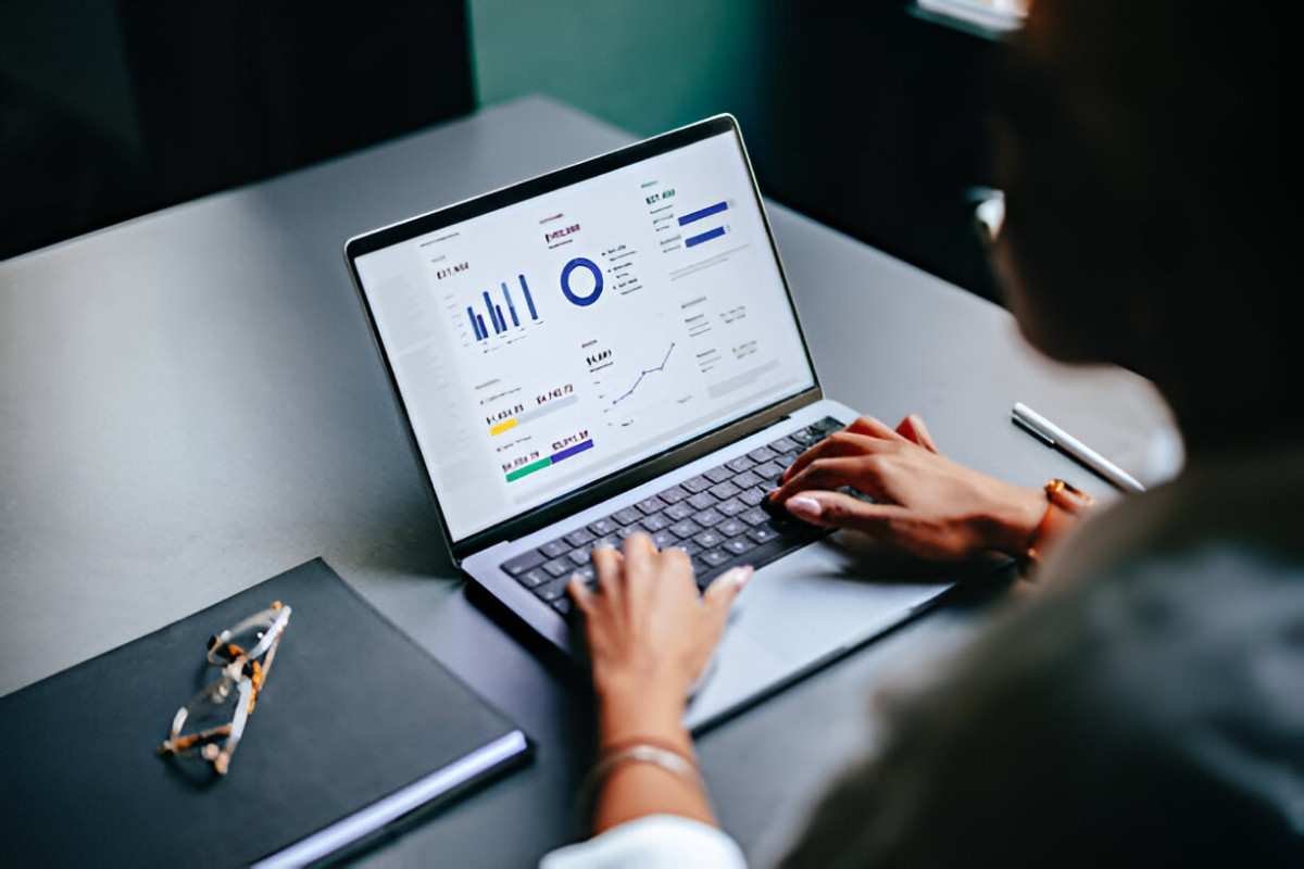 are 401ks annuities or mutual funds